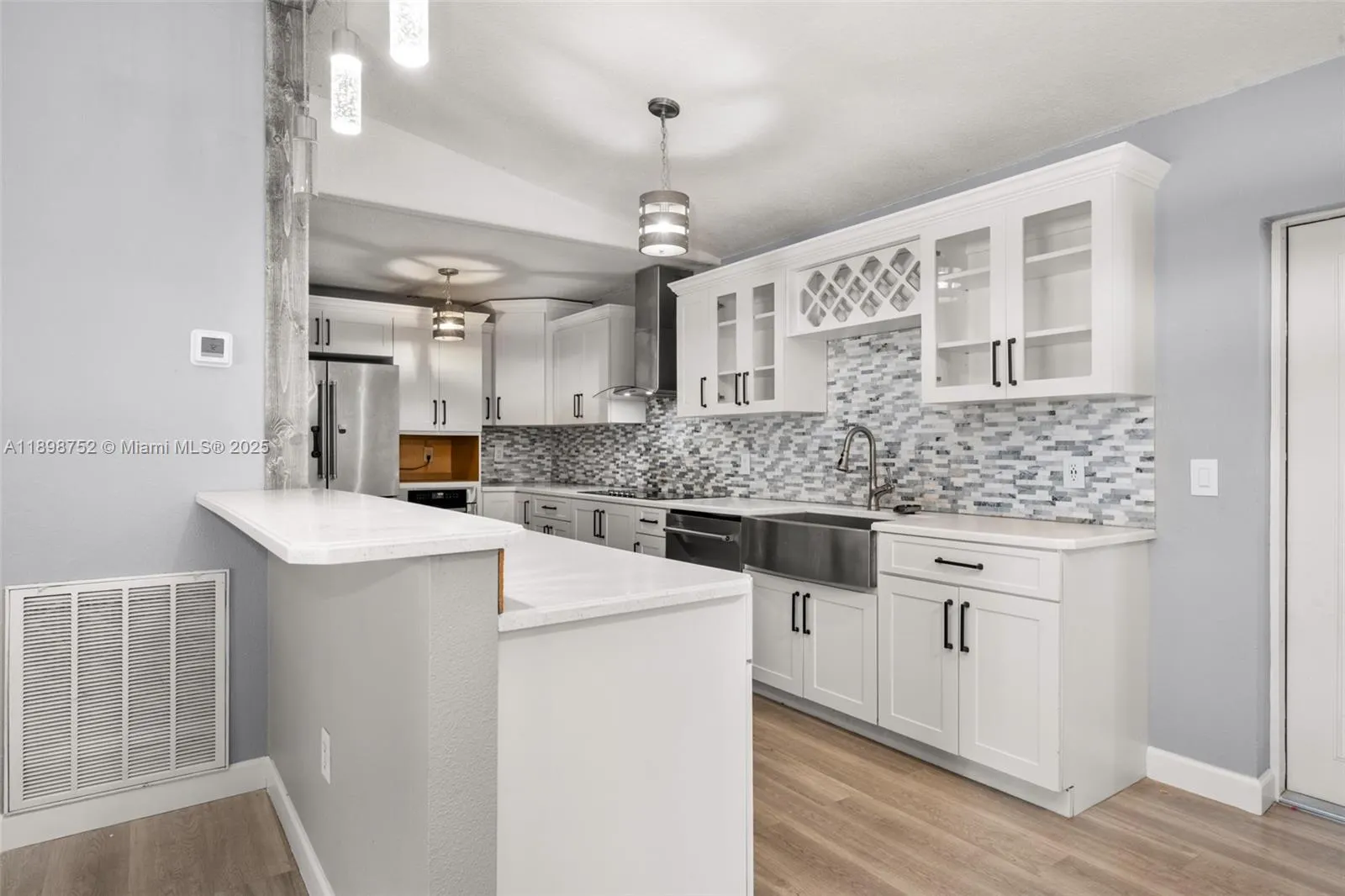 4912 whiting