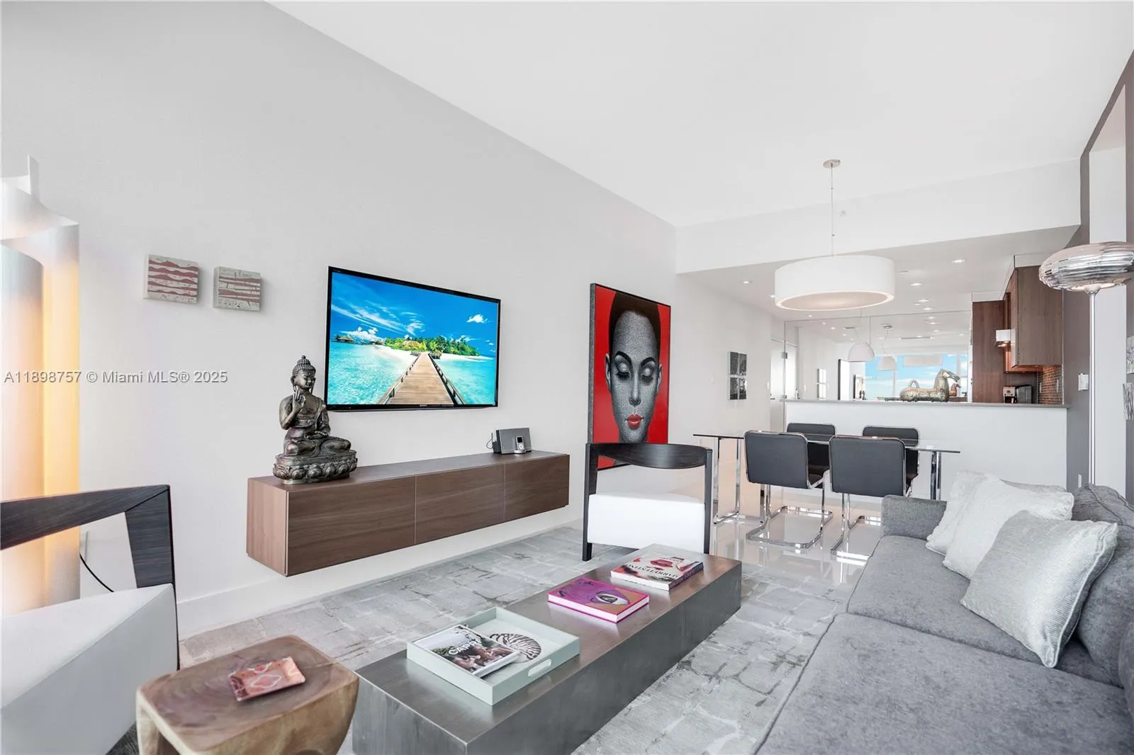 6801 Collins Ave, #PH-17