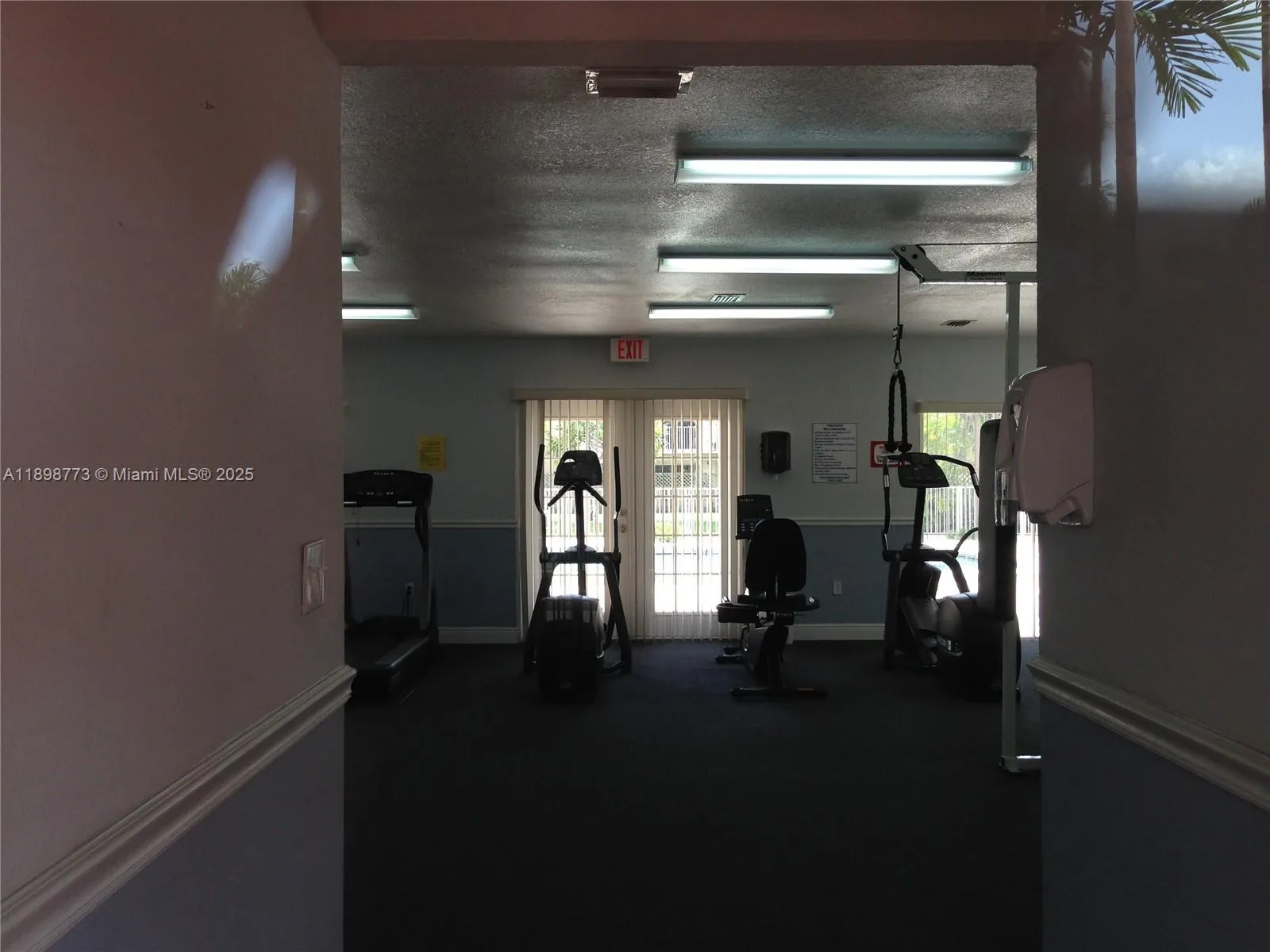 5201 Geneva Way, #102