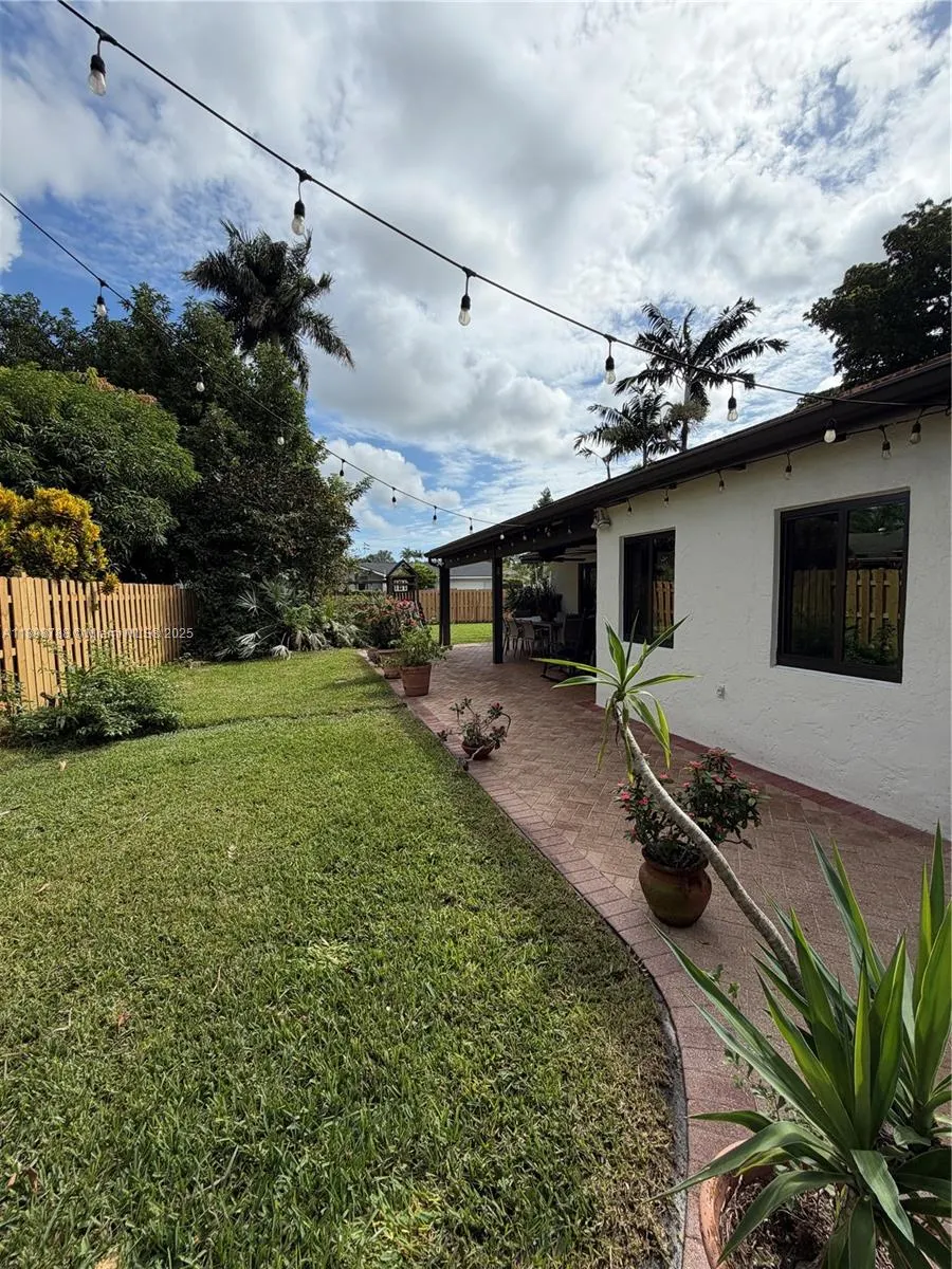 11471 SW 105th Ter