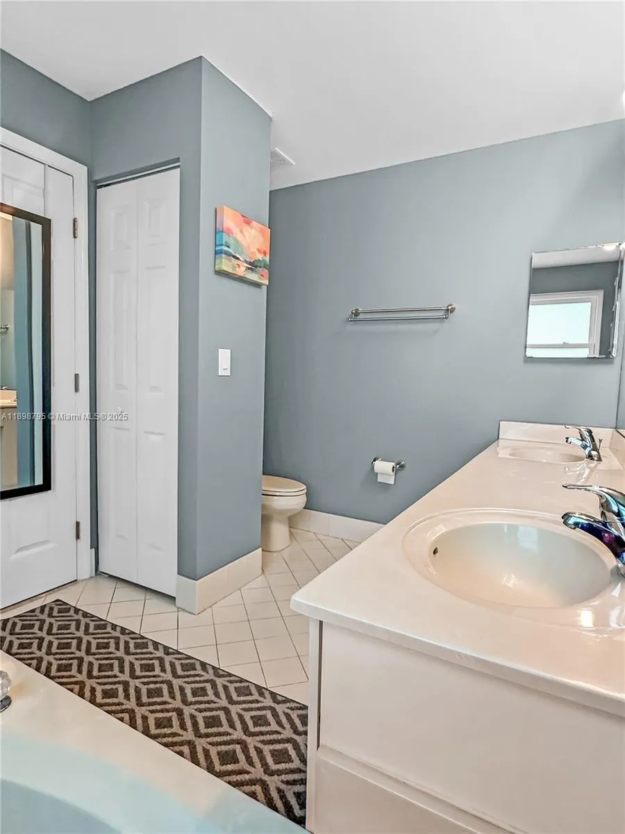 1462 Running Oak Ct