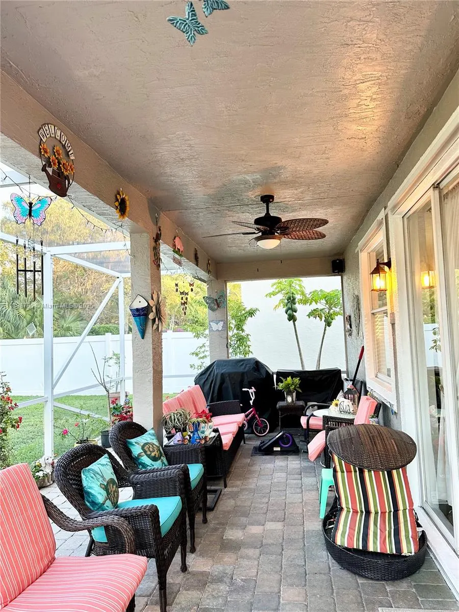 1462 Running Oak Ct