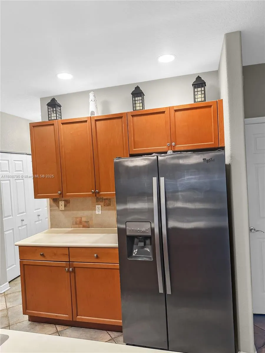 1462 Running Oak Ct