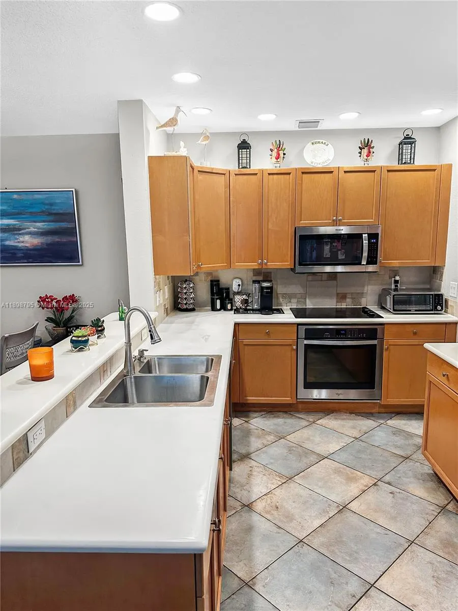 1462 Running Oak Ct