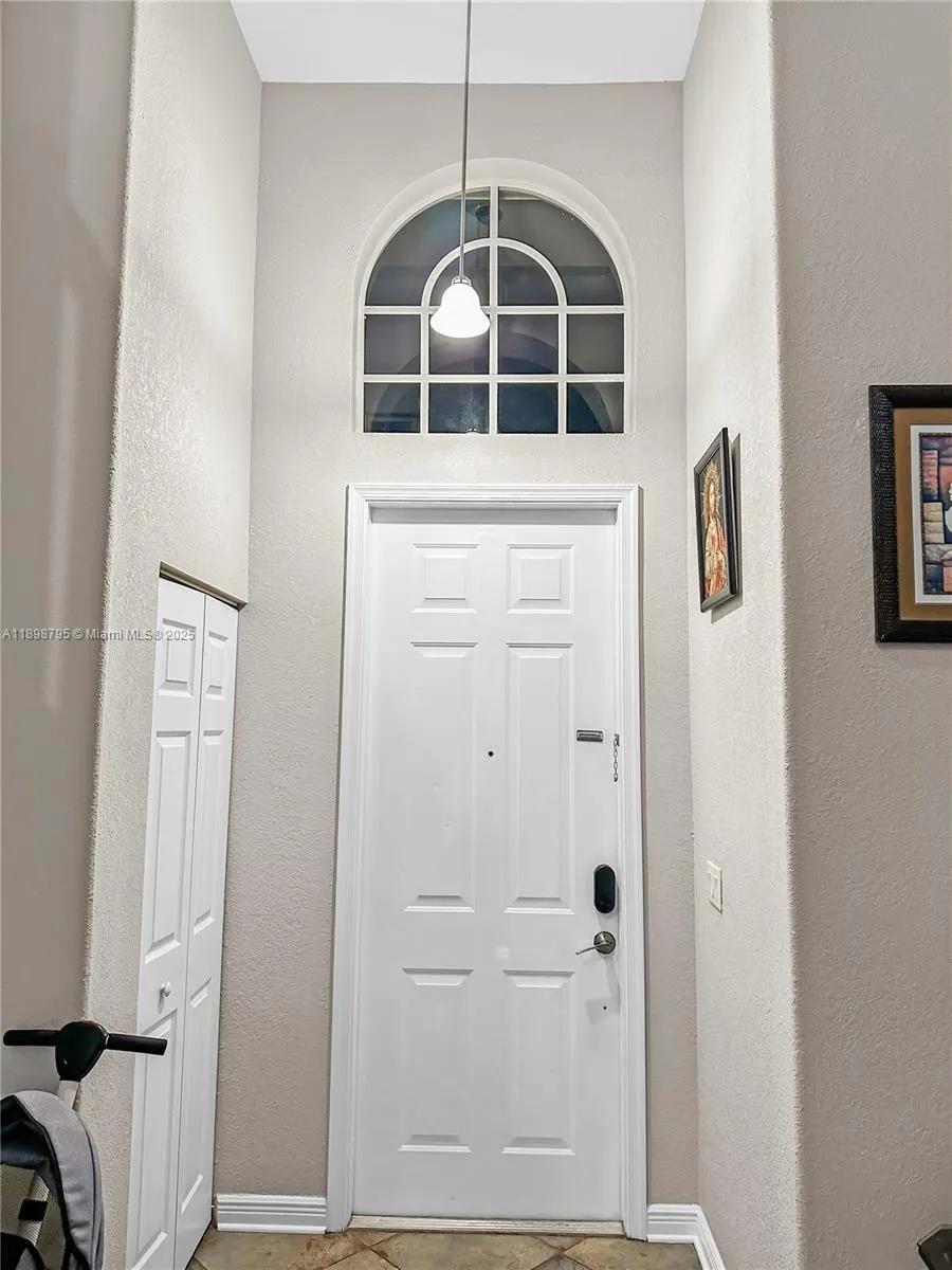 1462 Running Oak Ct