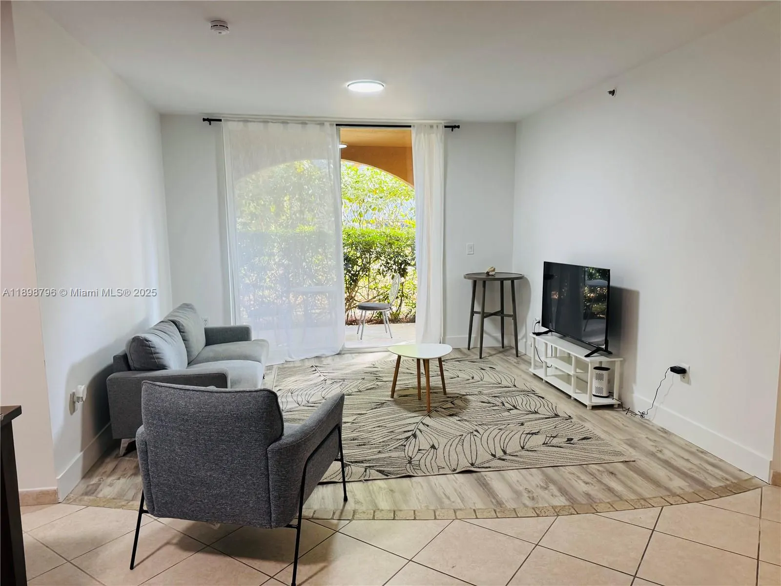 19555 E Country Club Dr, #8108