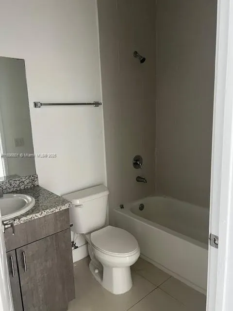 885 E 1st Ave, #307
