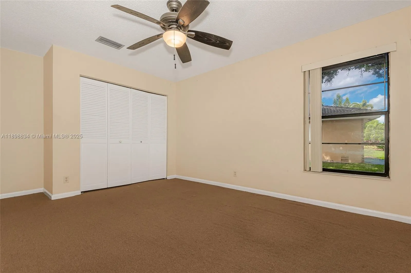880 NW 110th Ave