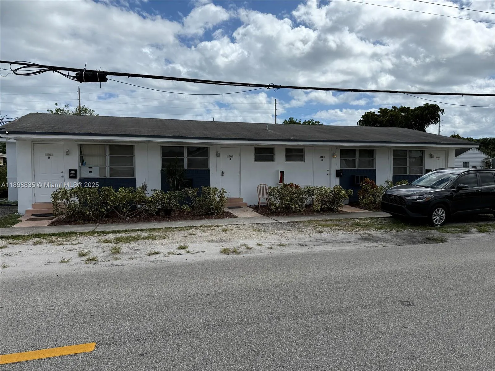 1501 N 22nd Ave, #1503B