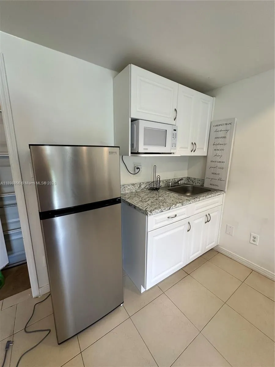 11050 NW 28th St, #11050