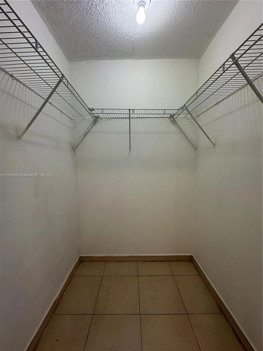 11050 NW 28th St, #11050