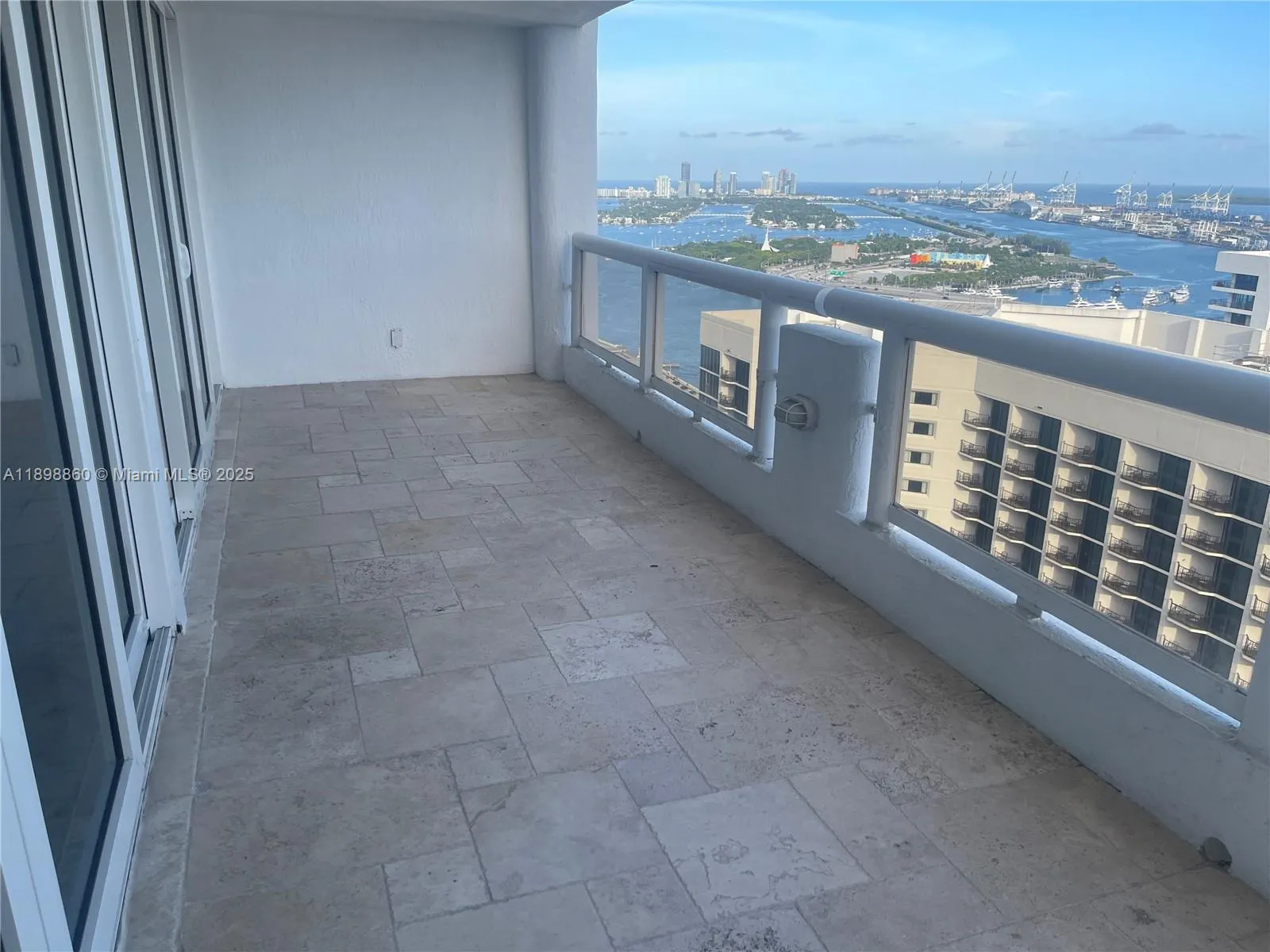 1717 N Bayshore Dr, #B-4155