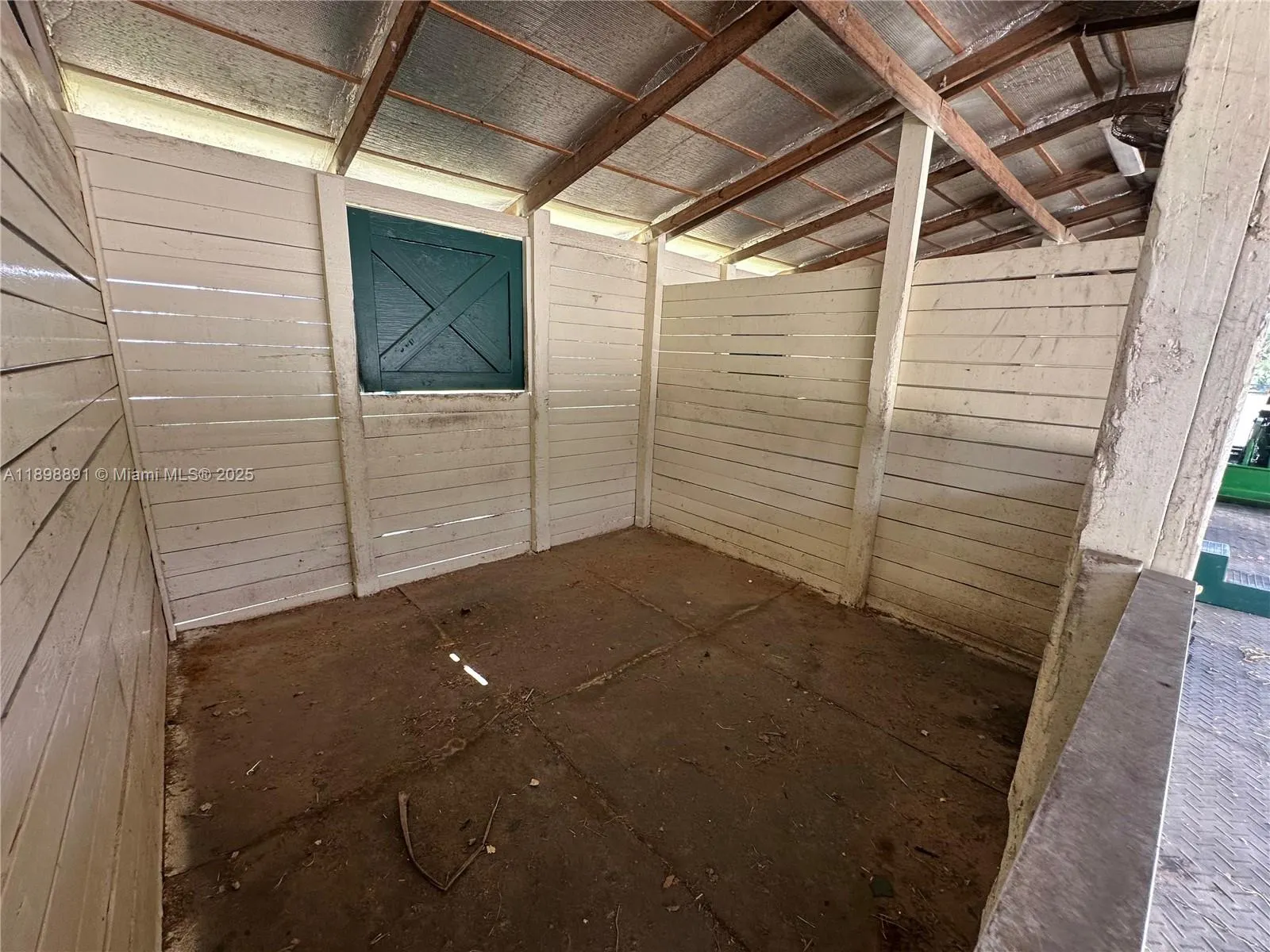 1230 F Rd