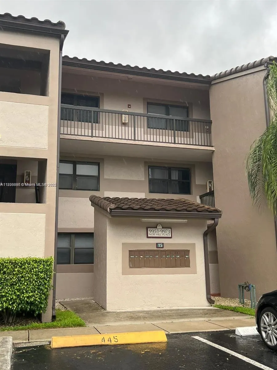 9971 Nob Hill Pl, #9971