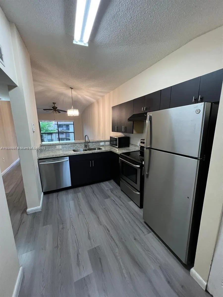 9971 Nob Hill Pl, #9971