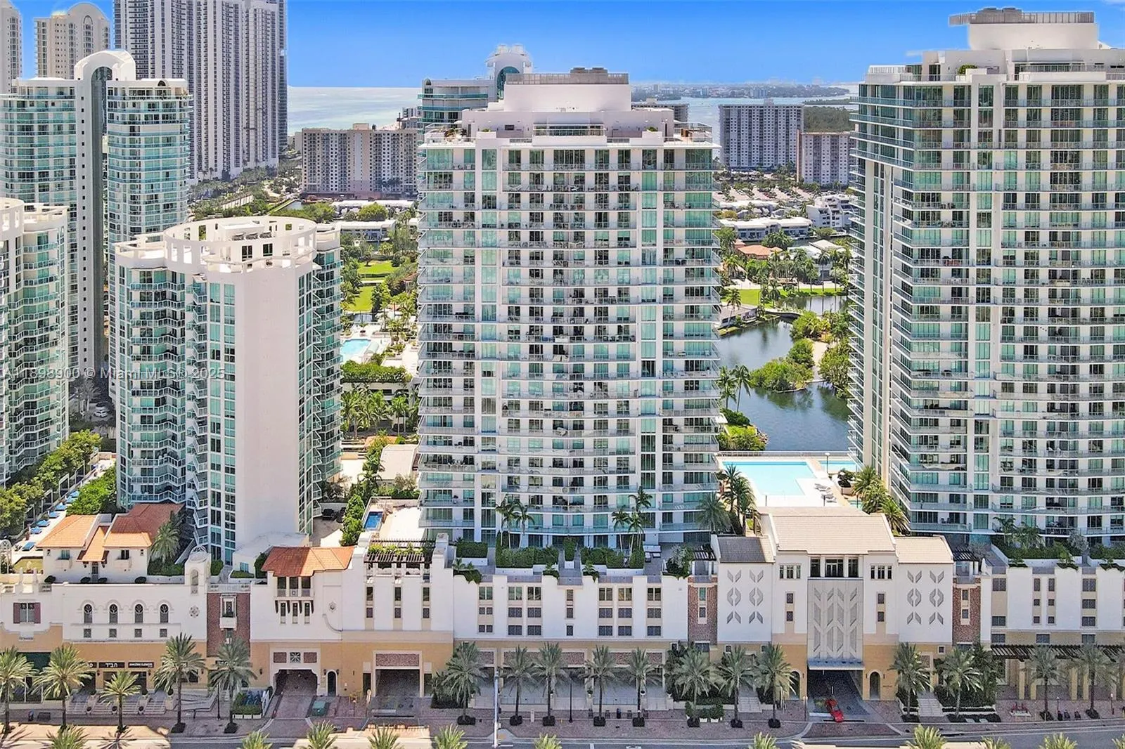 300 Sunny Isles Blvd, #4-903