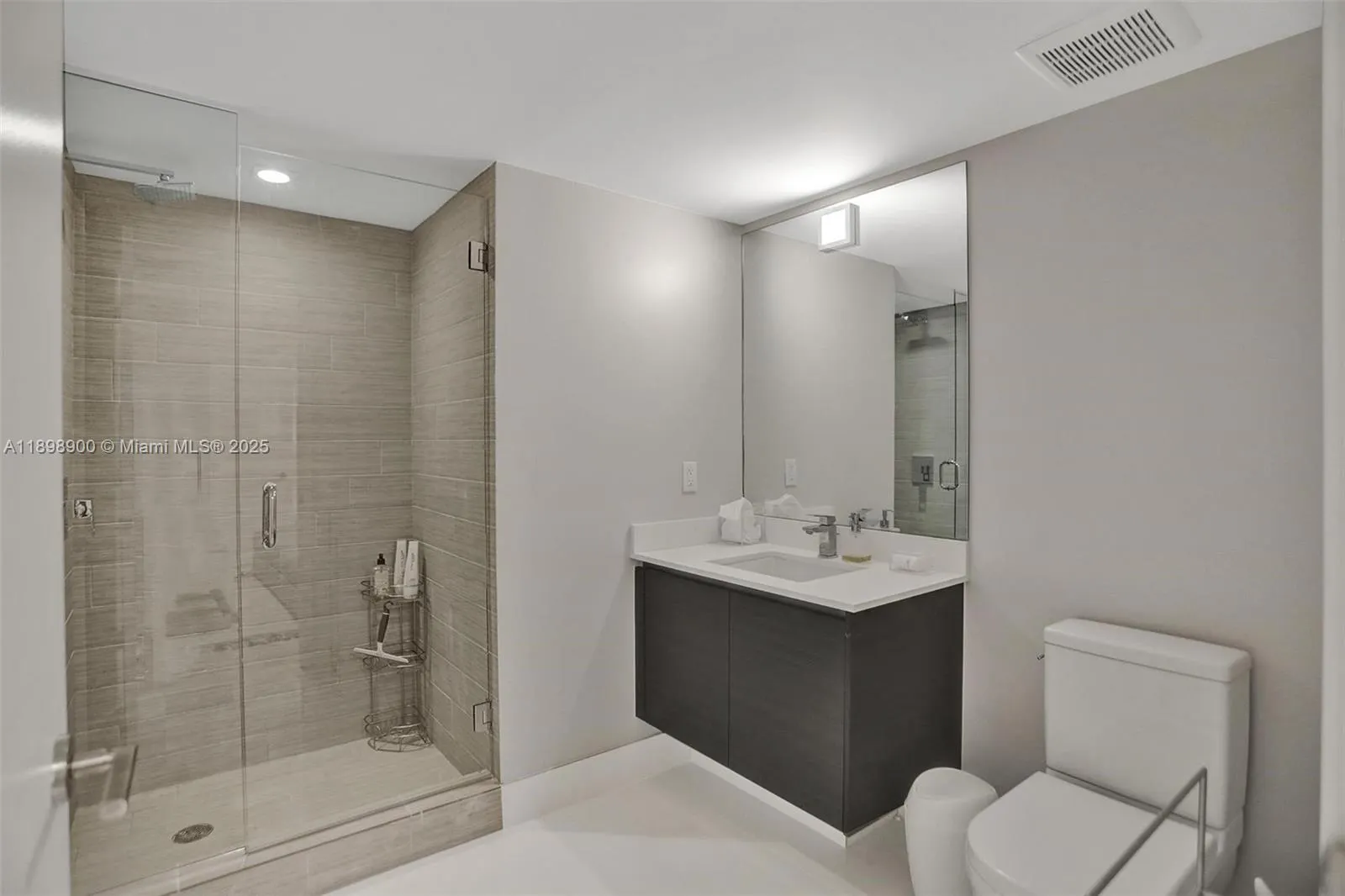 300 Sunny Isles Blvd, #4-903