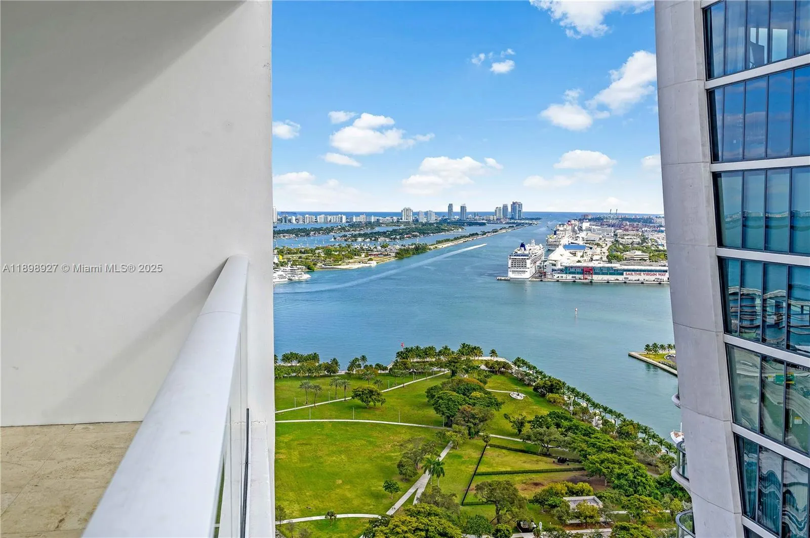 1040 Biscayne Blvd, #3308