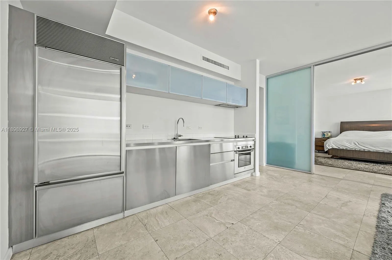1040 Biscayne Blvd, #3308