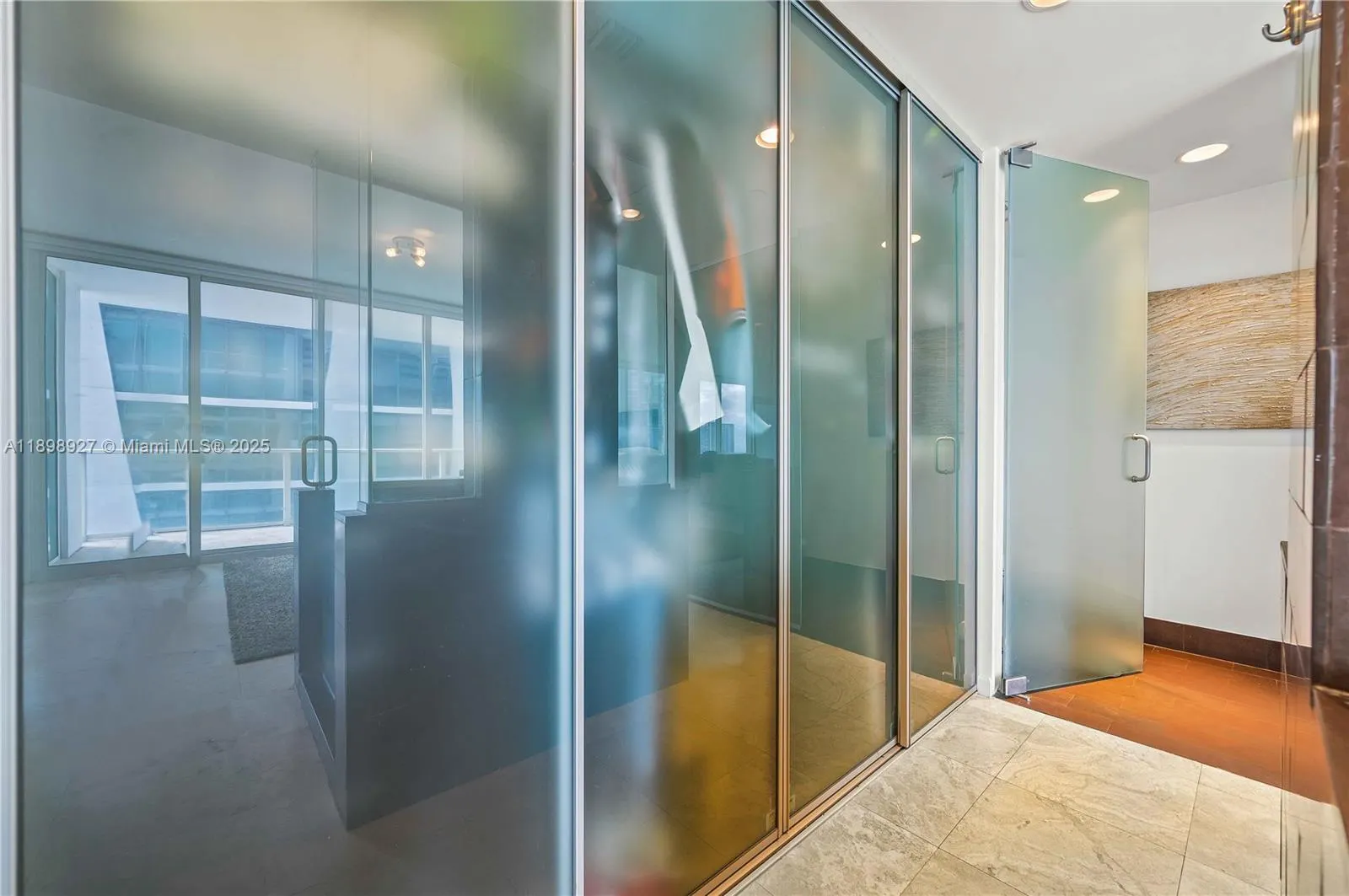 1040 Biscayne Blvd, #3308