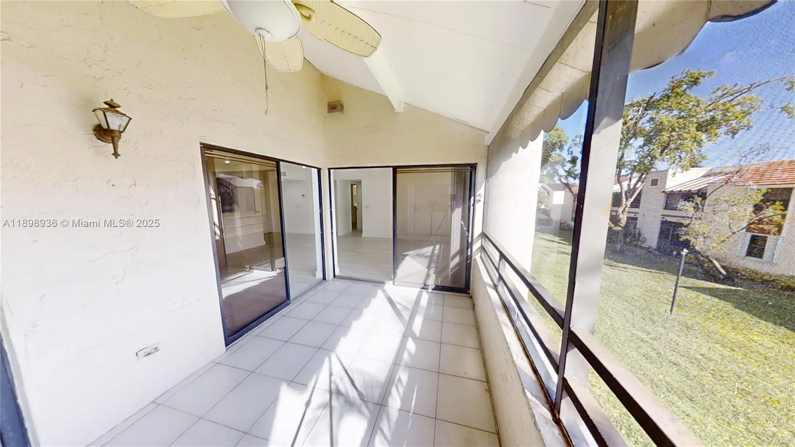 20230 NE 3rd Ct, #6