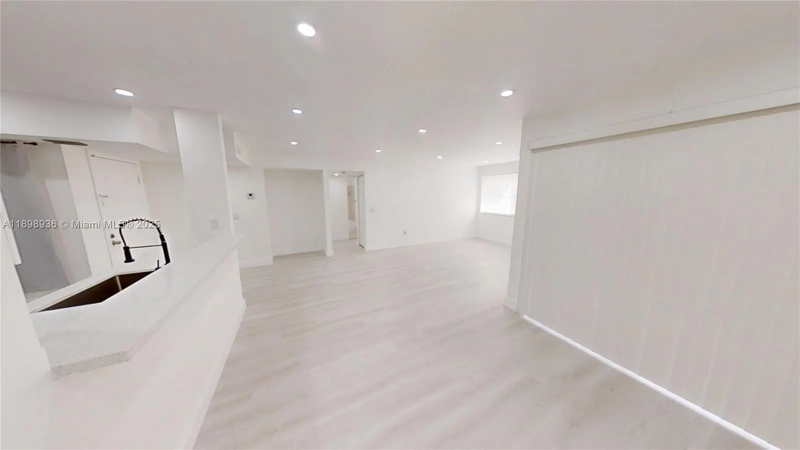 20230 NE 3rd Ct, #6