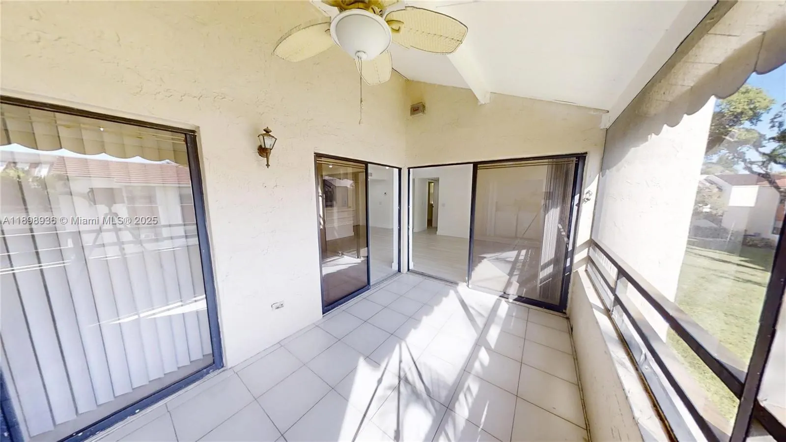 20230 NE 3rd Ct, #6