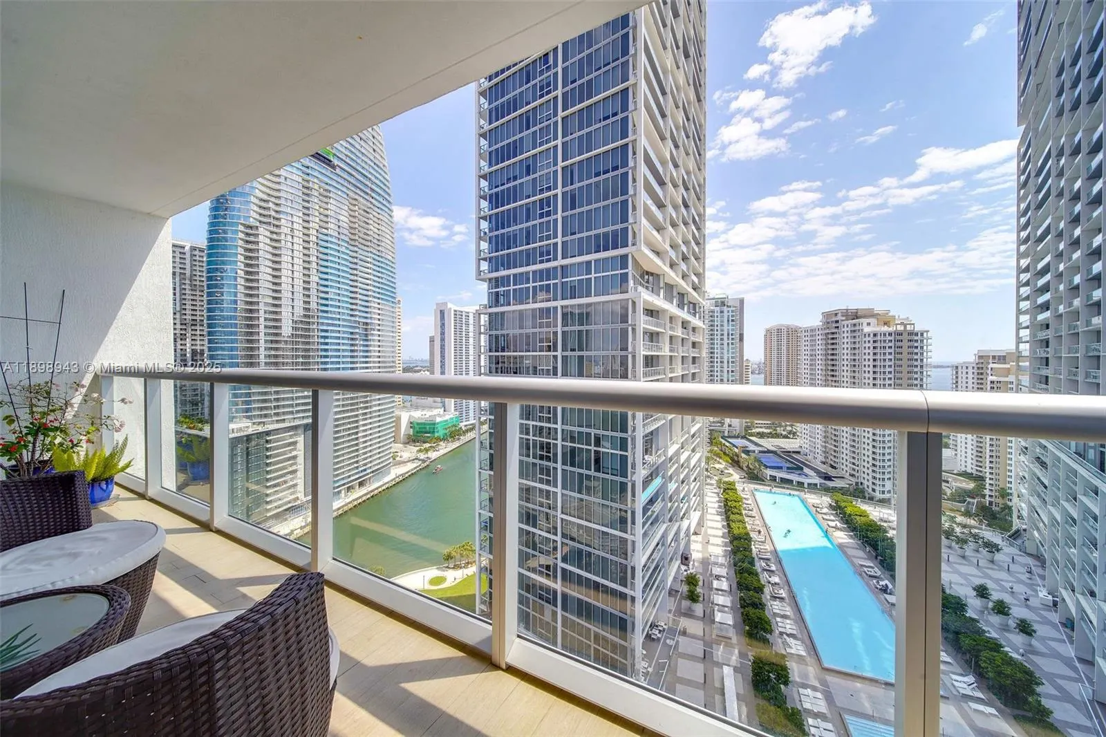 485 Brickell Ave, #2611