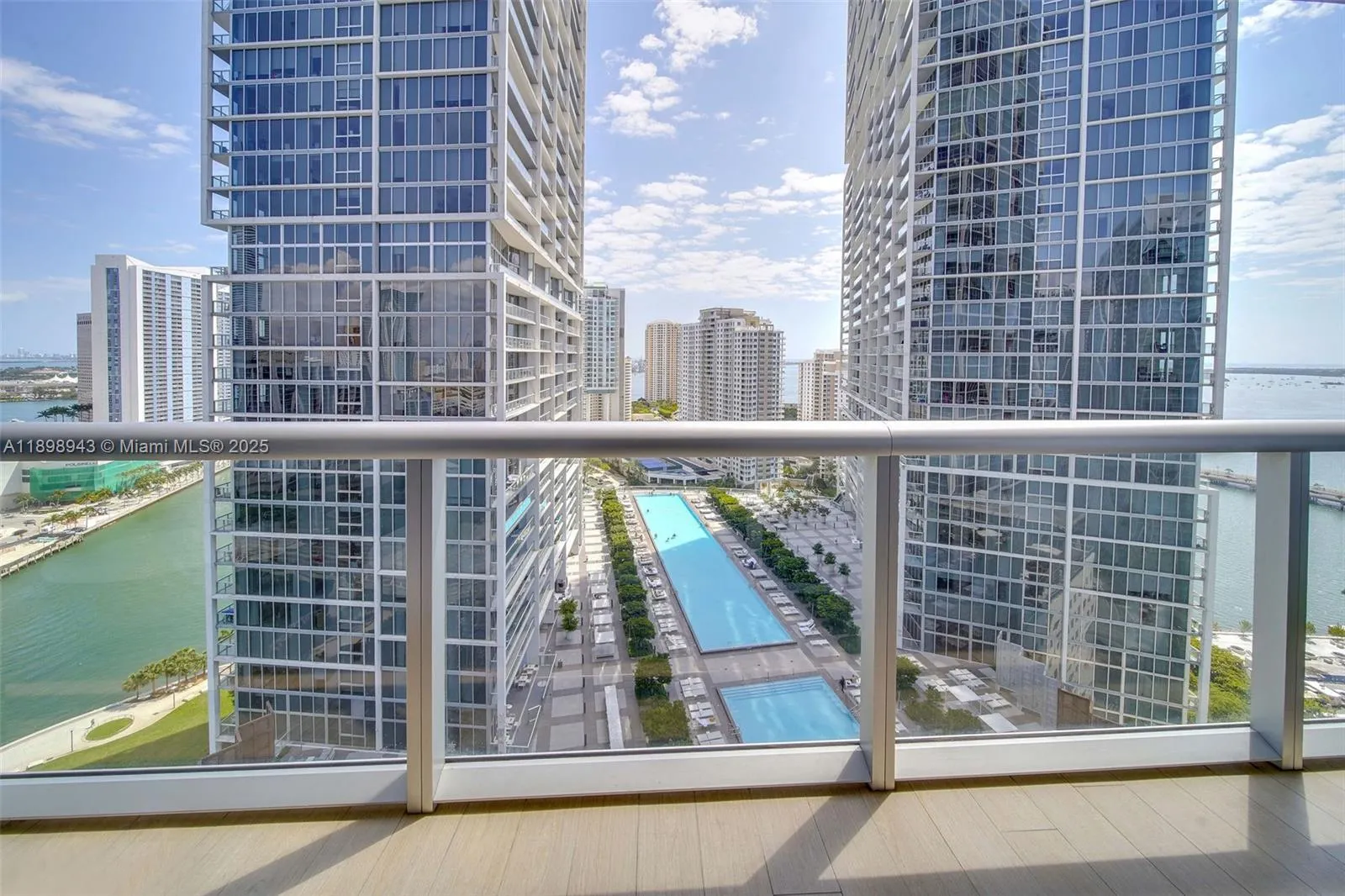 485 Brickell Ave, #2611