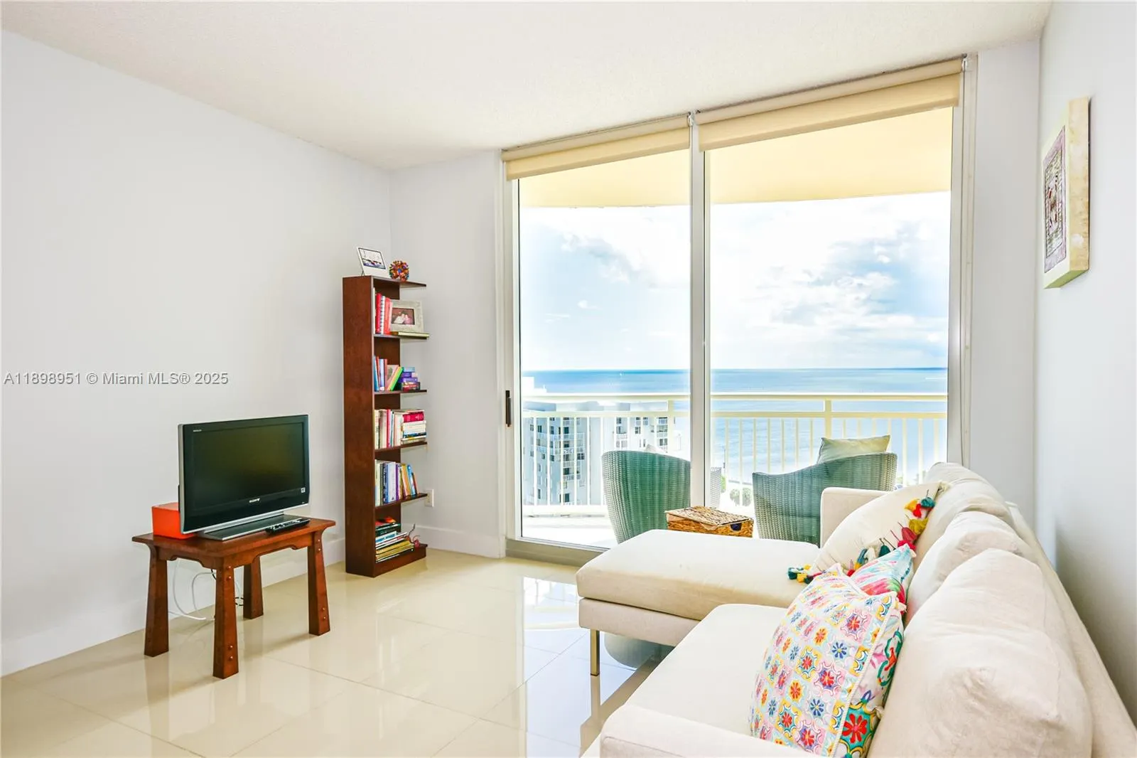 2475 Brickell Ave, #1608