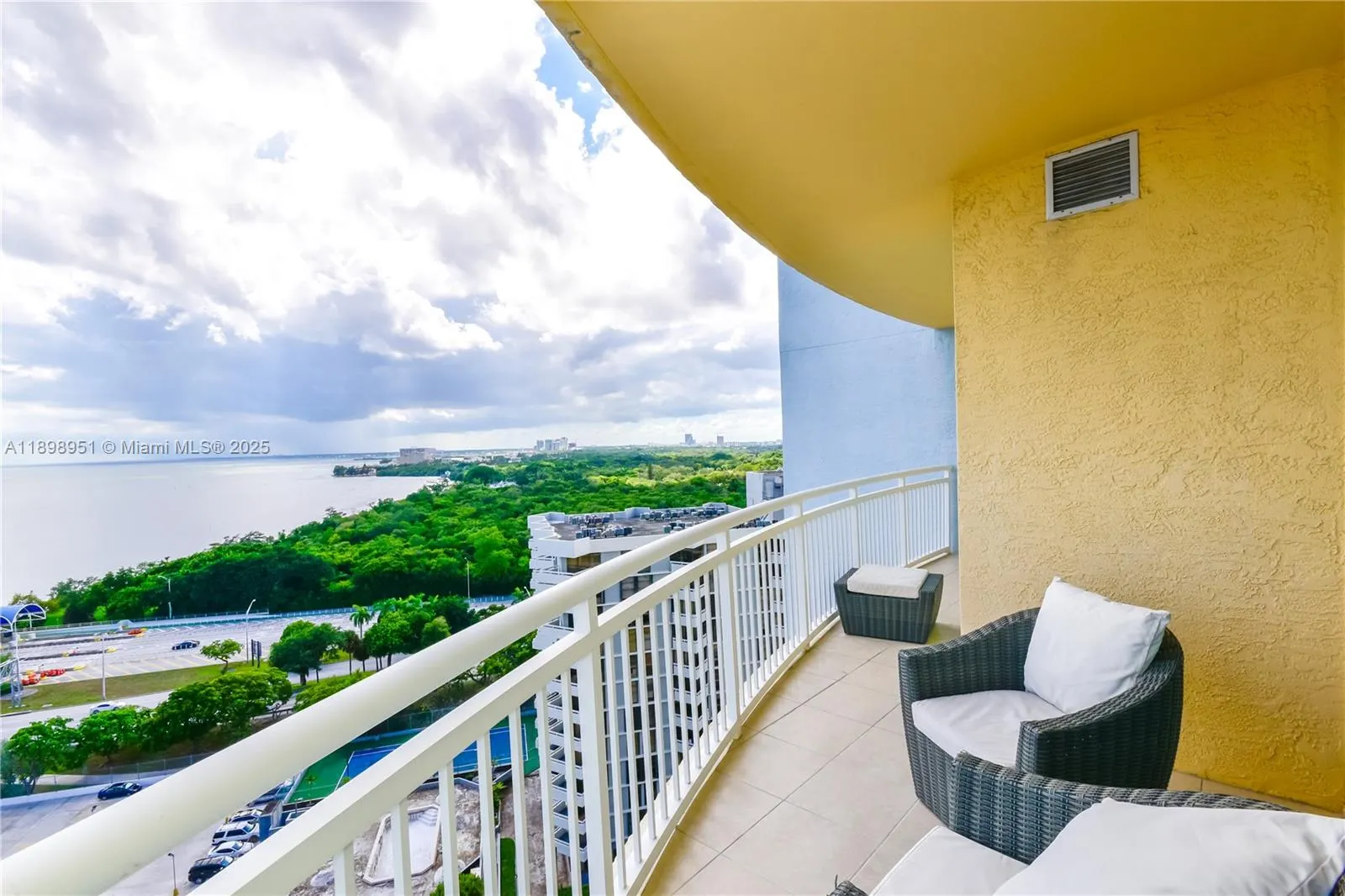 2475 Brickell Ave, #1608