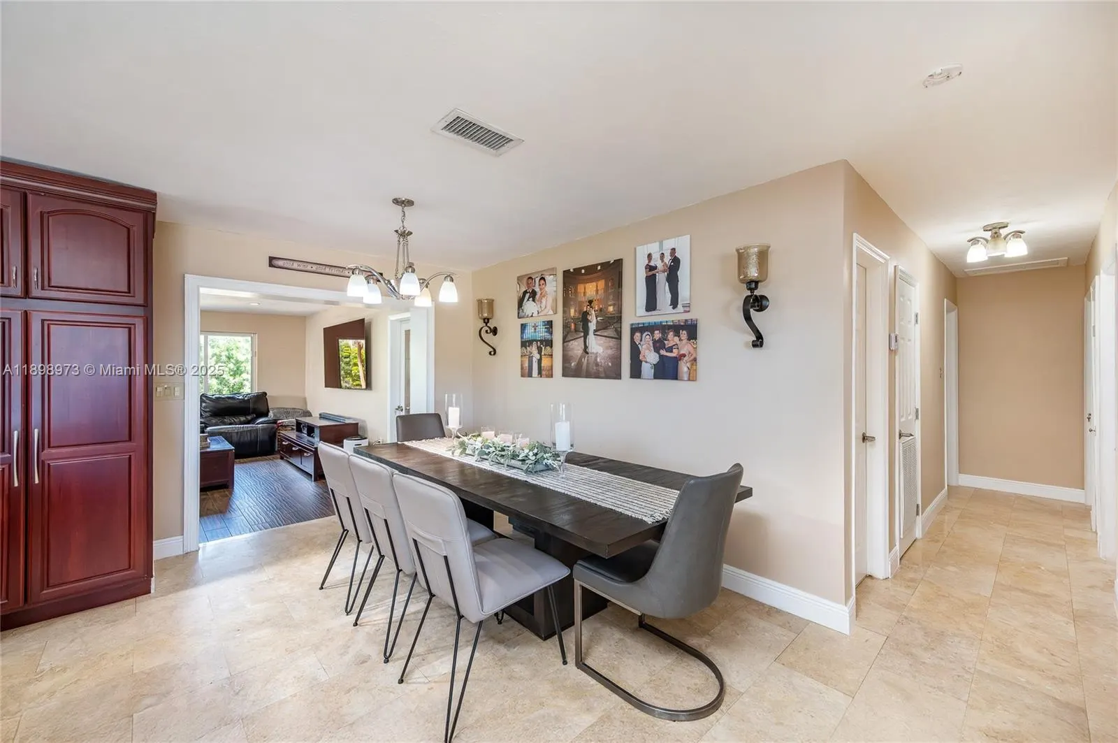 10341 SW 52nd Ter