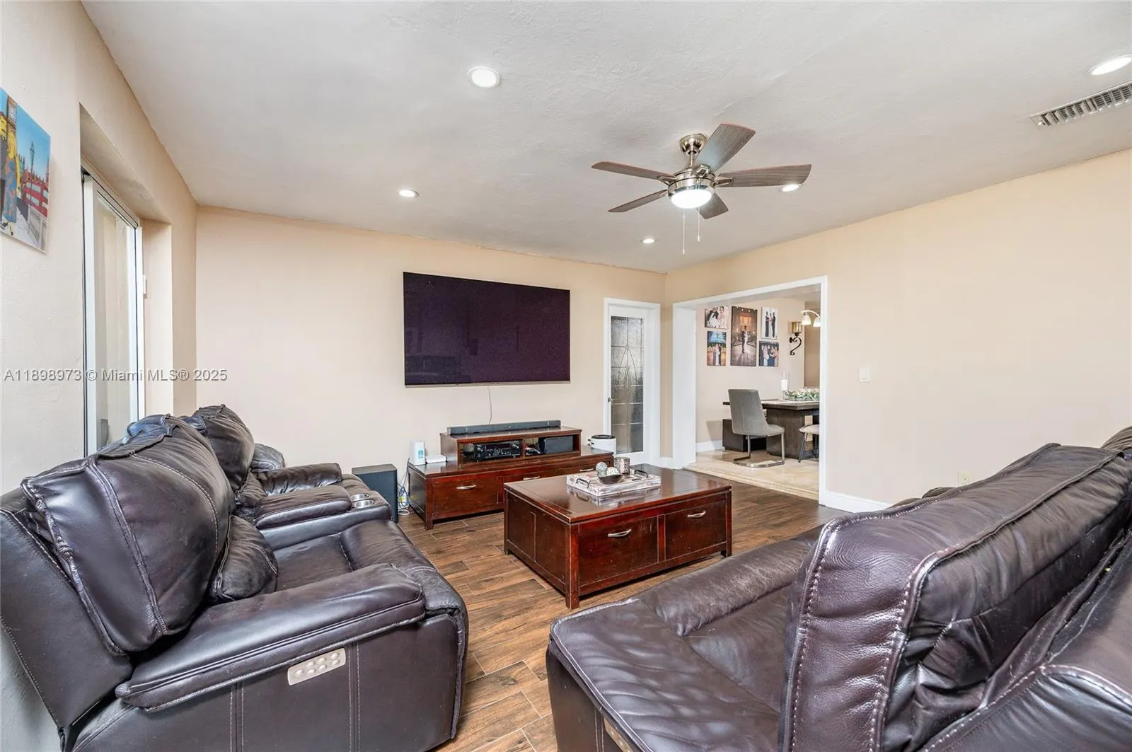 10341 SW 52nd Ter