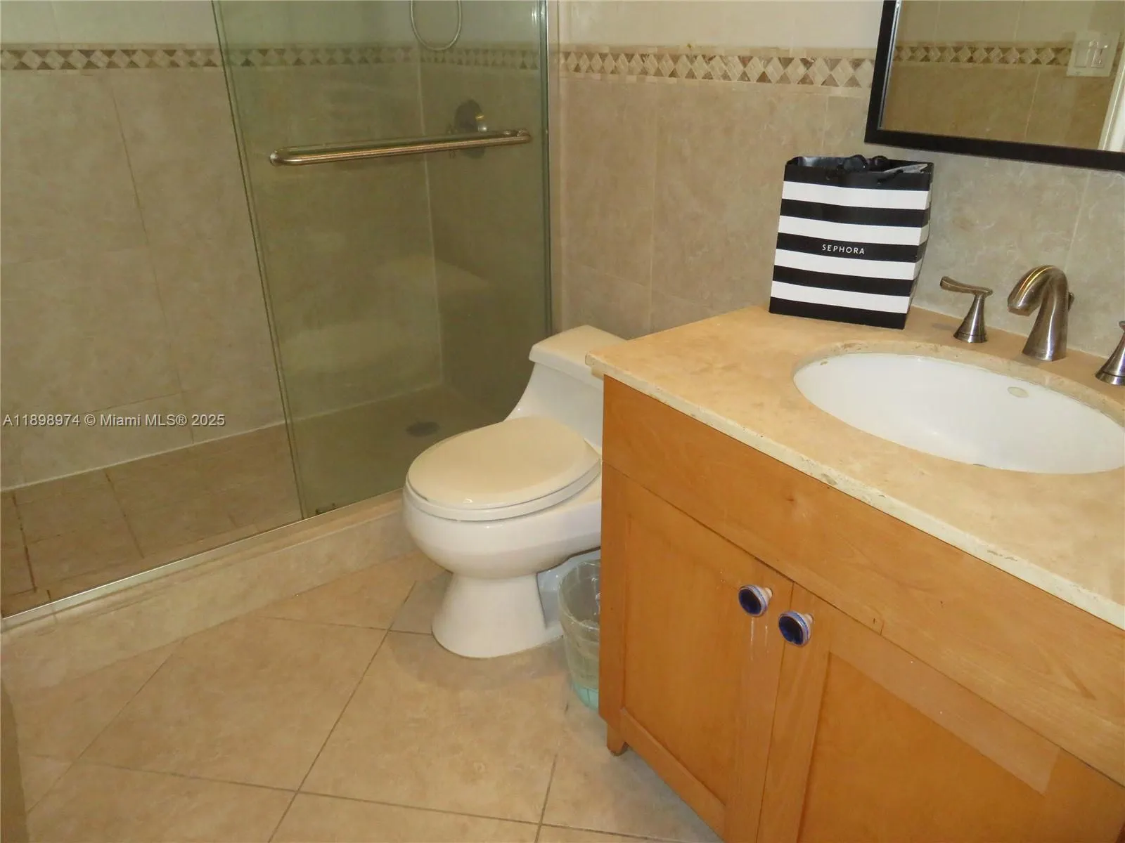 345 OCEAN DR, #320