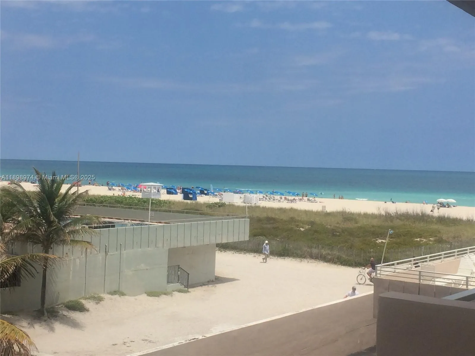 345 OCEAN DR, #320