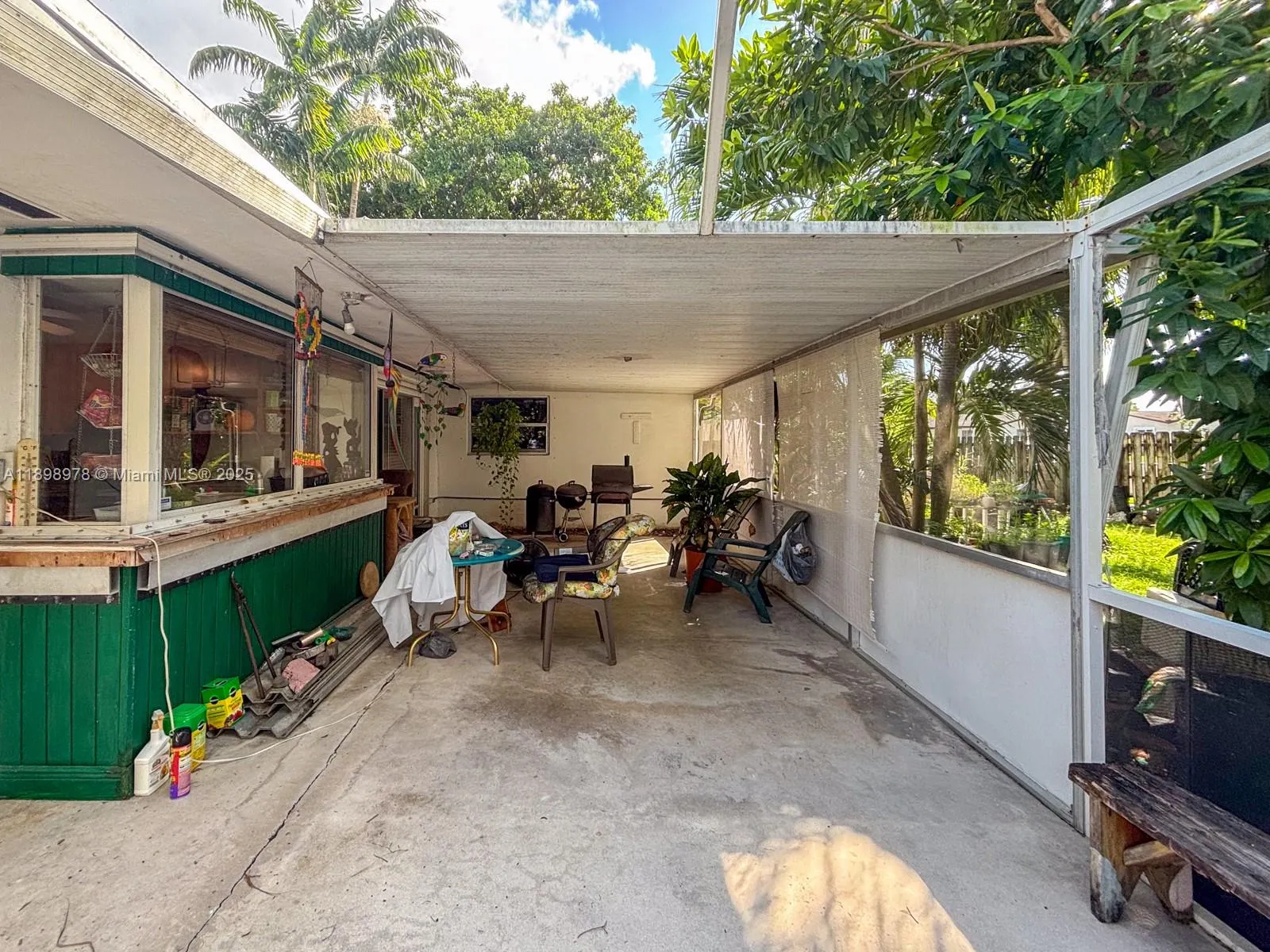 18730 SW 90th Ave