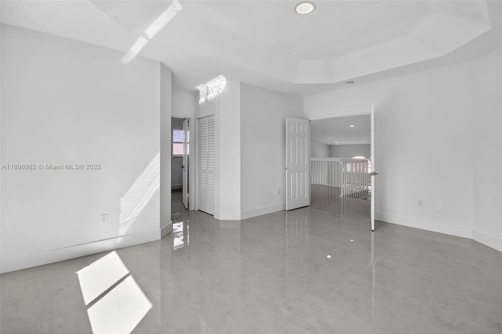 11244 NW 58th Ter