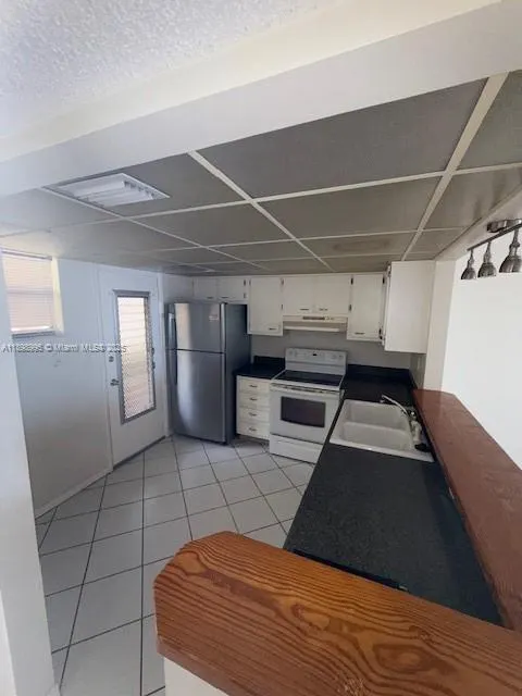 406 NW 68th Ave, #411