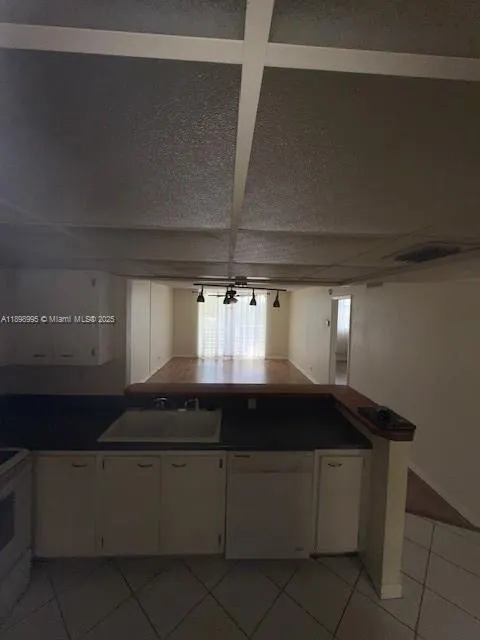 406 NW 68th Ave, #411