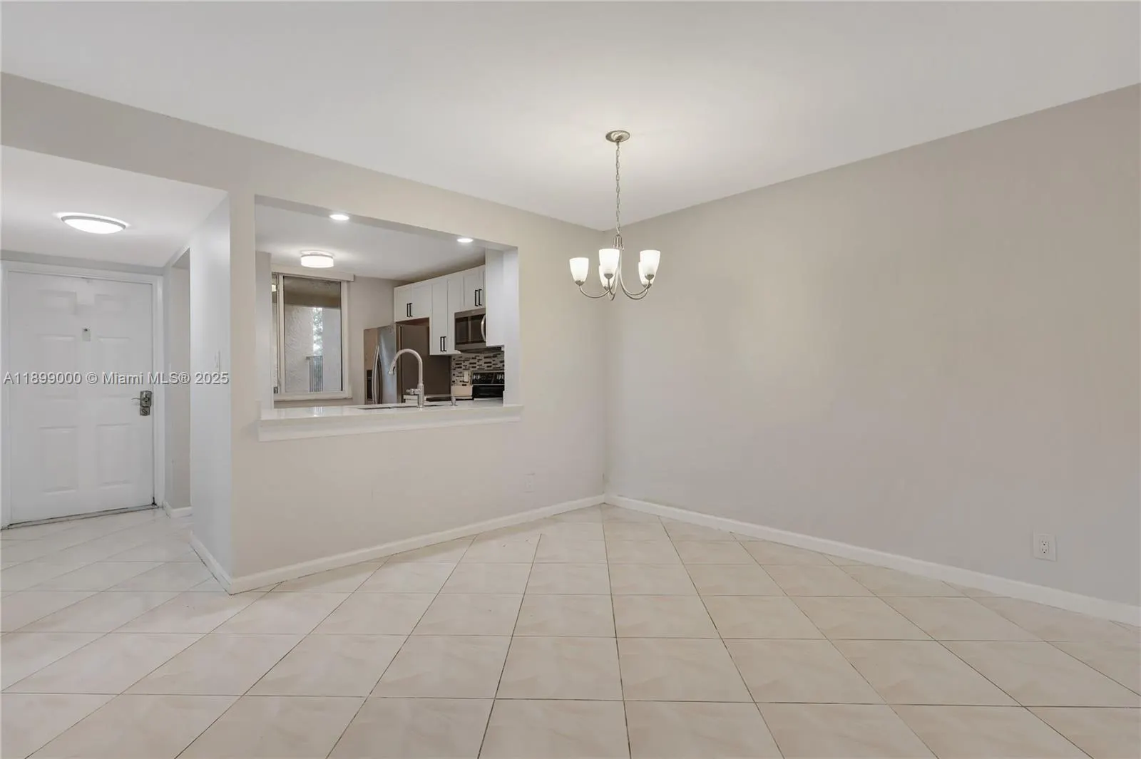 8592 W Sunrise Blvd, #317
