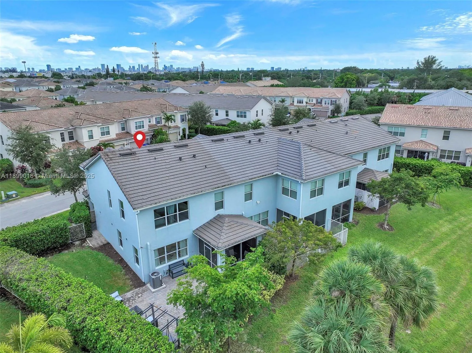 1436 Silk Oak Dr