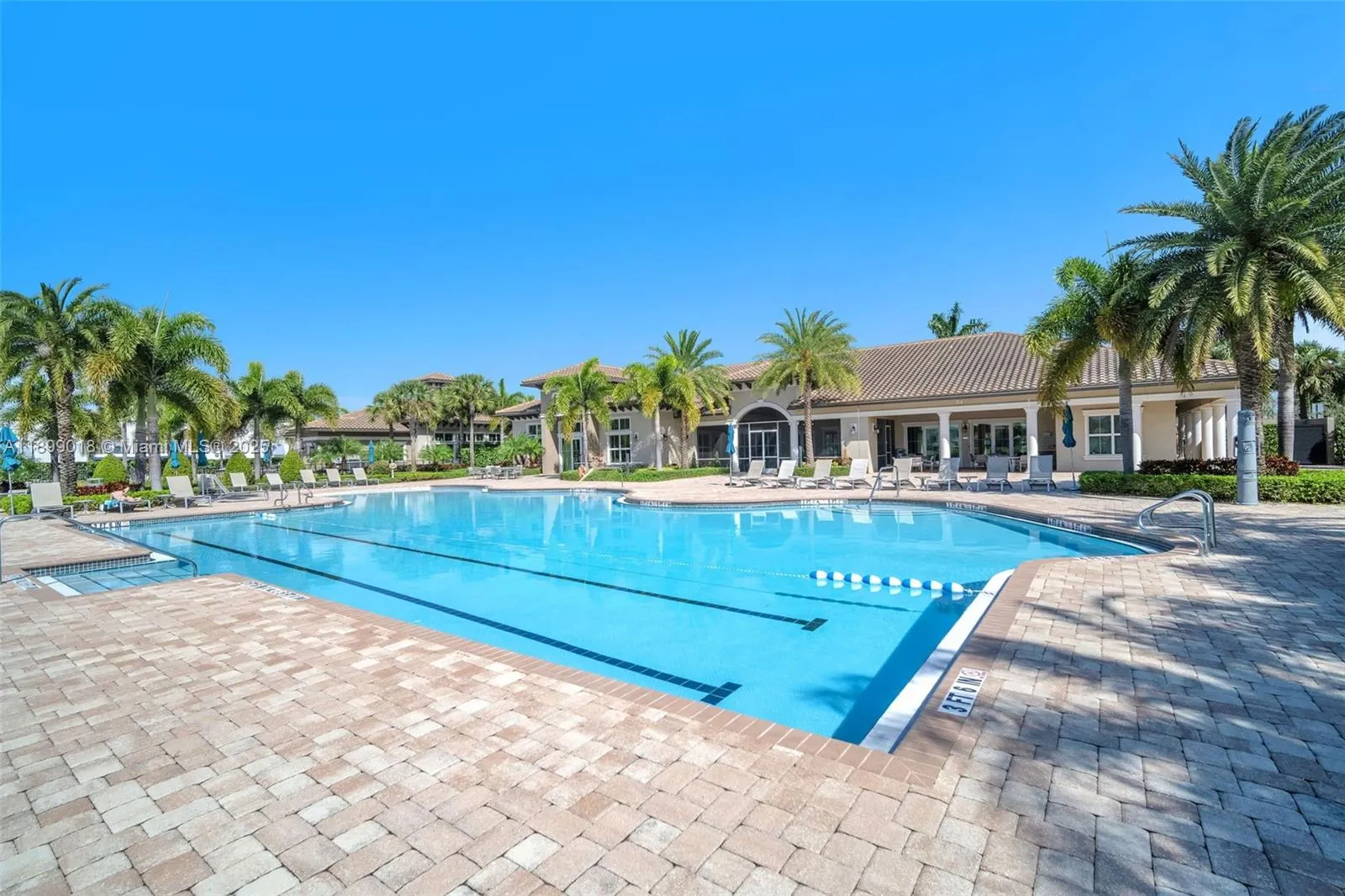 1436 Silk Oak Dr