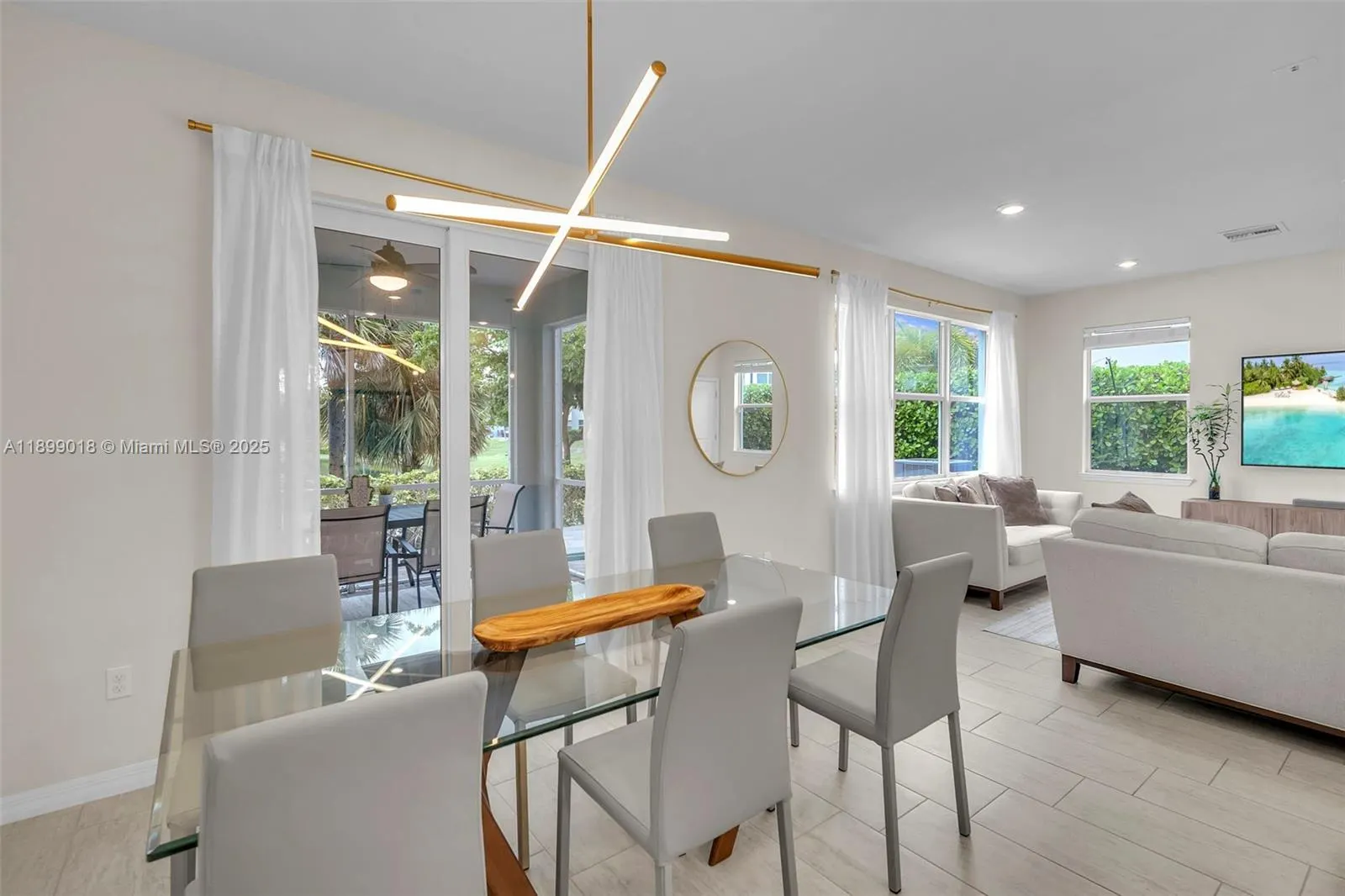 1436 Silk Oak Dr