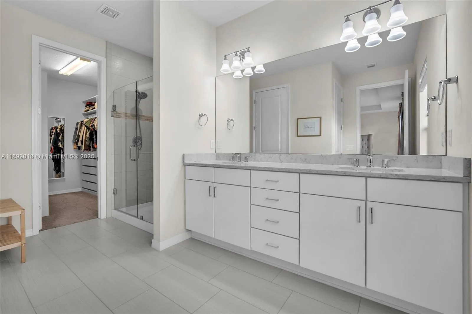 1436 Silk Oak Dr
