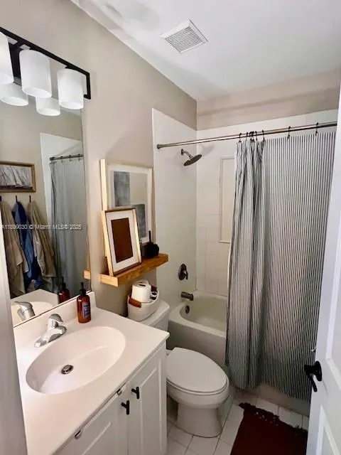 2560 SW 83rd Ave, #107