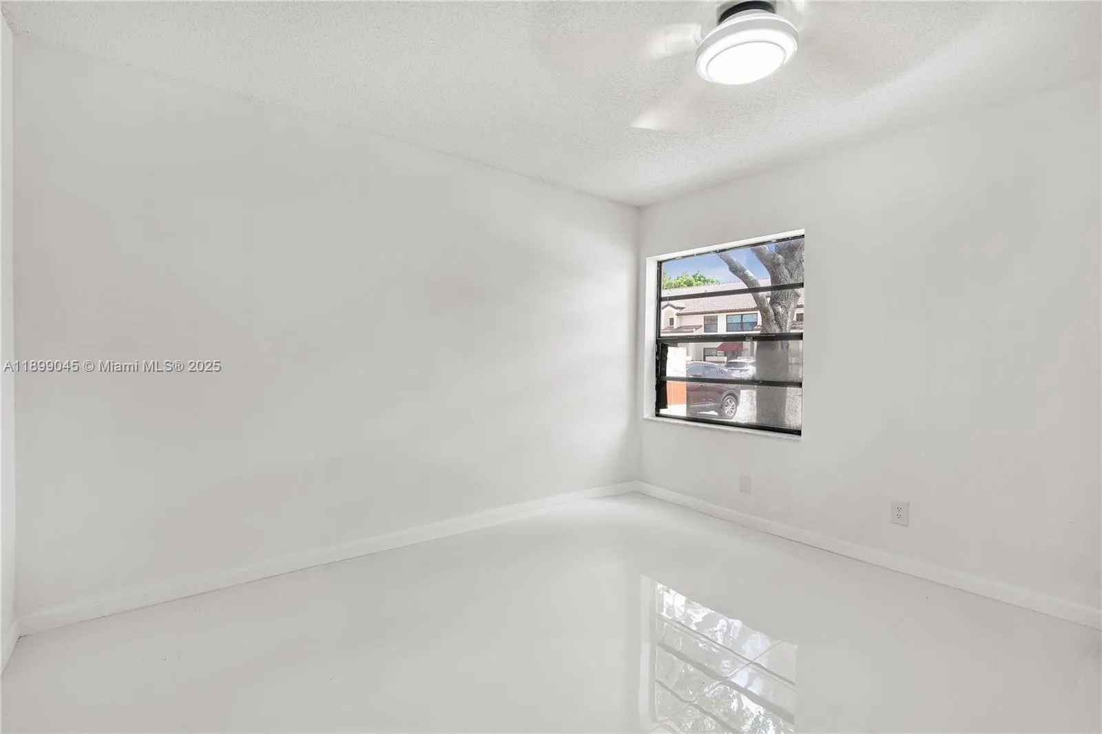 201 Freedom Ct, #201