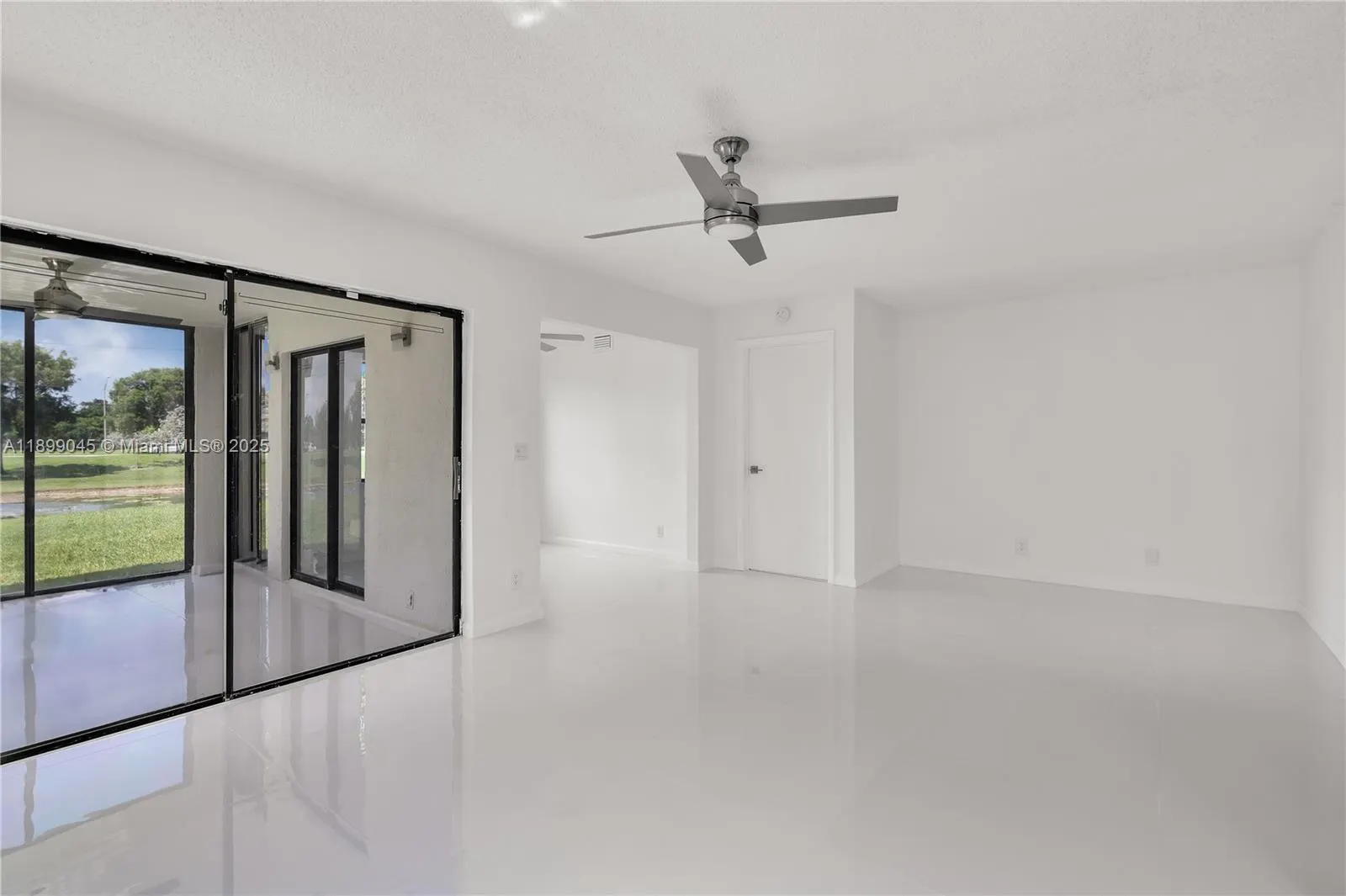 201 Freedom Ct, #201