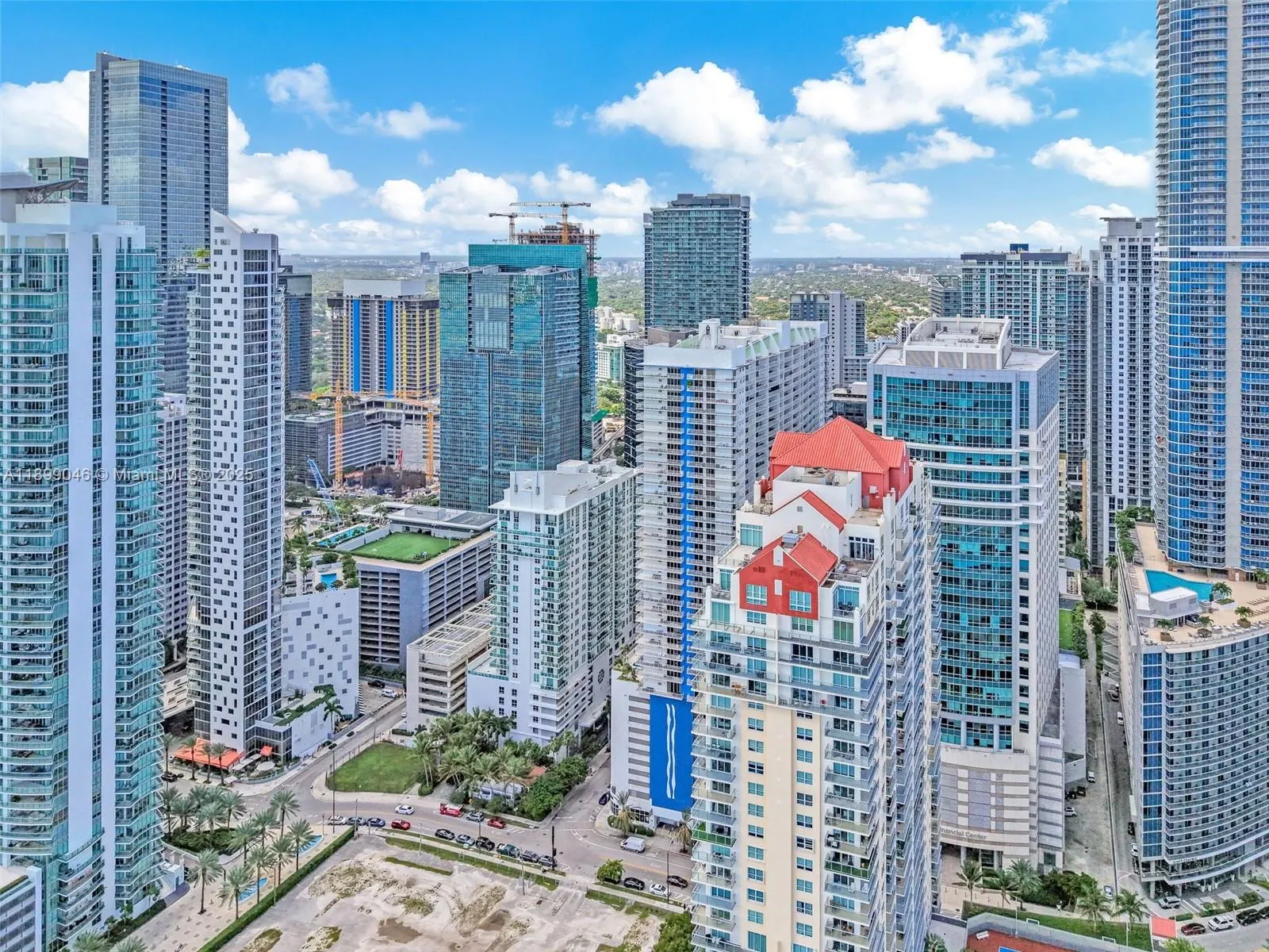 1200 Brickell Bay Dr, #3501