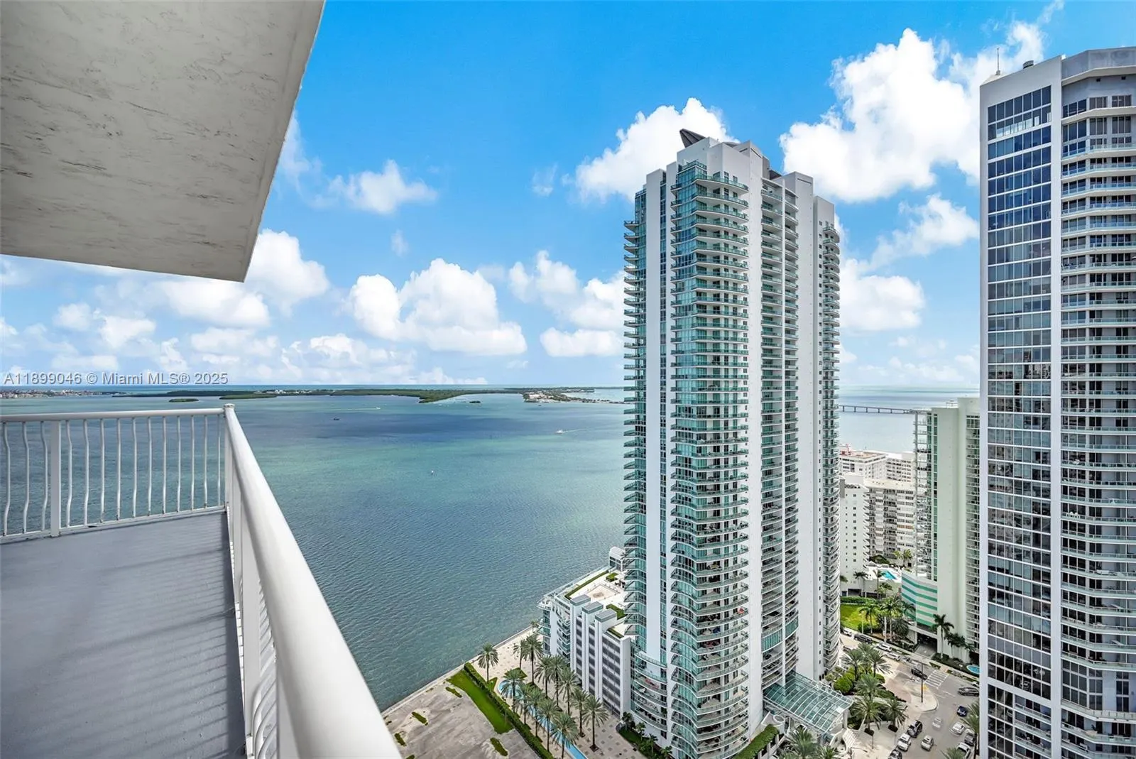 1200 Brickell Bay Dr, #3501