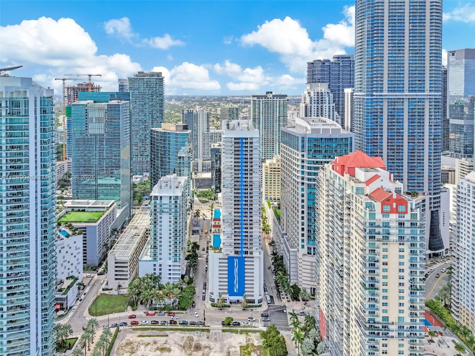 1200 Brickell Bay Dr, #3501